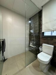 The Luxurie (D19), Condominium #560320211